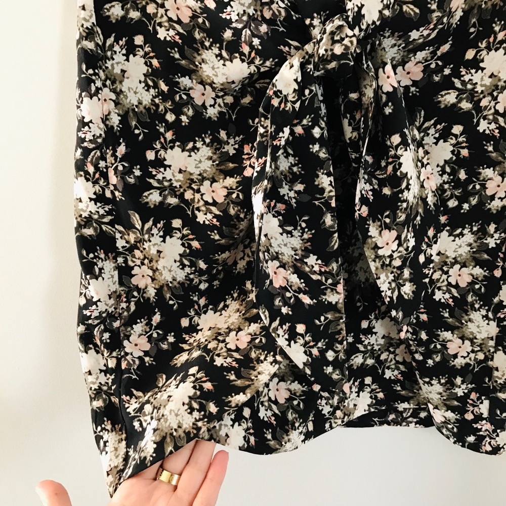 Club Monaco Floral Skirt - Picture 5 of 7